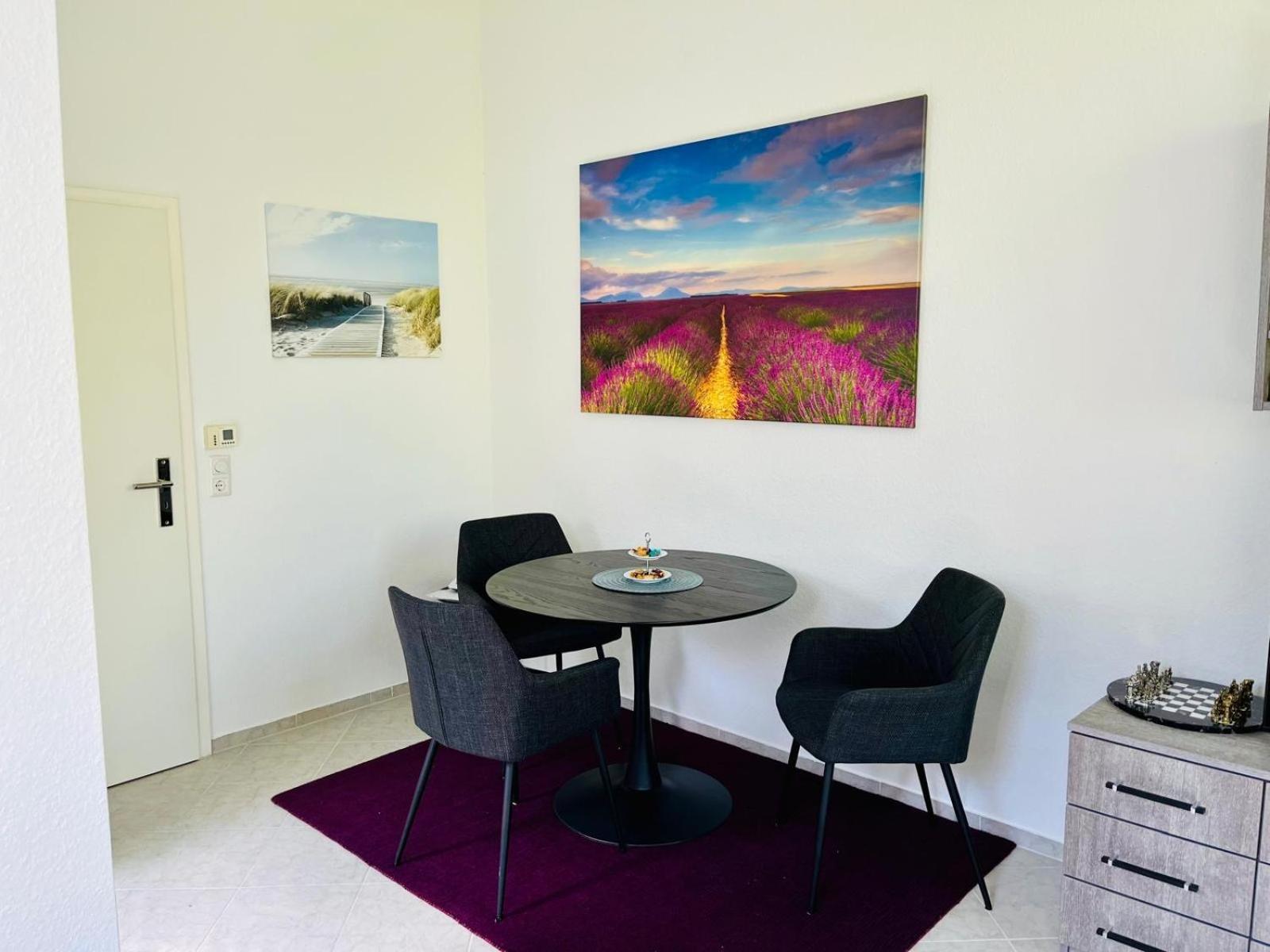 Zentrale Ferienwohnung Am Buhlschen Park In Deidesheim Esterno foto